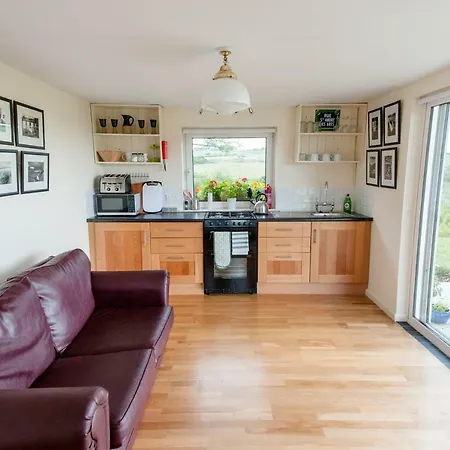 شقة The Wild Atlantic Hideaway كلوناكِلتي